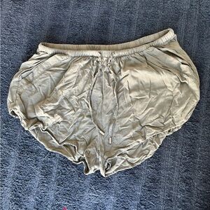 DIVIDED Olive Shorts